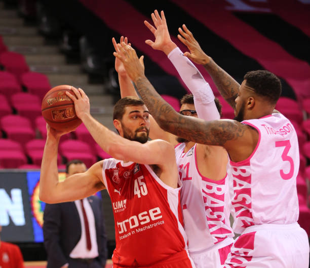 预选赛中 预选赛中