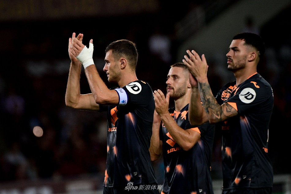 胜利奠定了 胜利奠定了