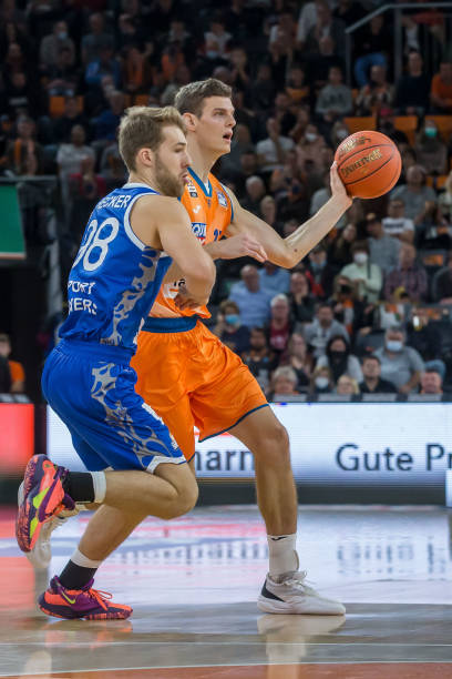 球的崛起 球的崛起