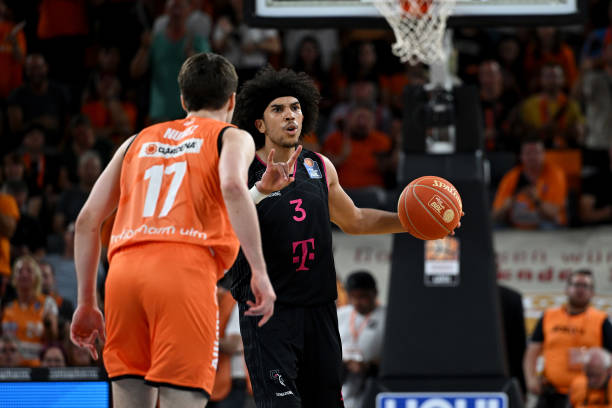 数提供了更 数提供了更