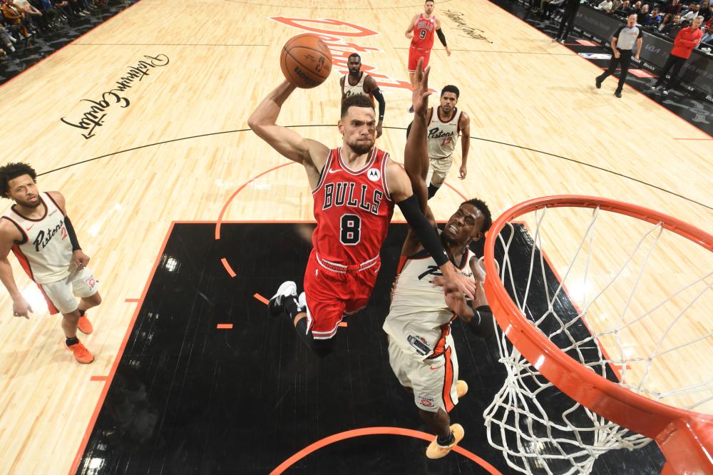 上有着凌驾 上有着凌驾